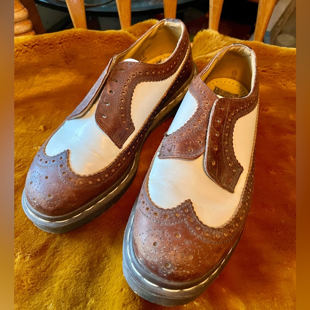 Dr. Martens Wingtip Oxfords Made in England Sz 6